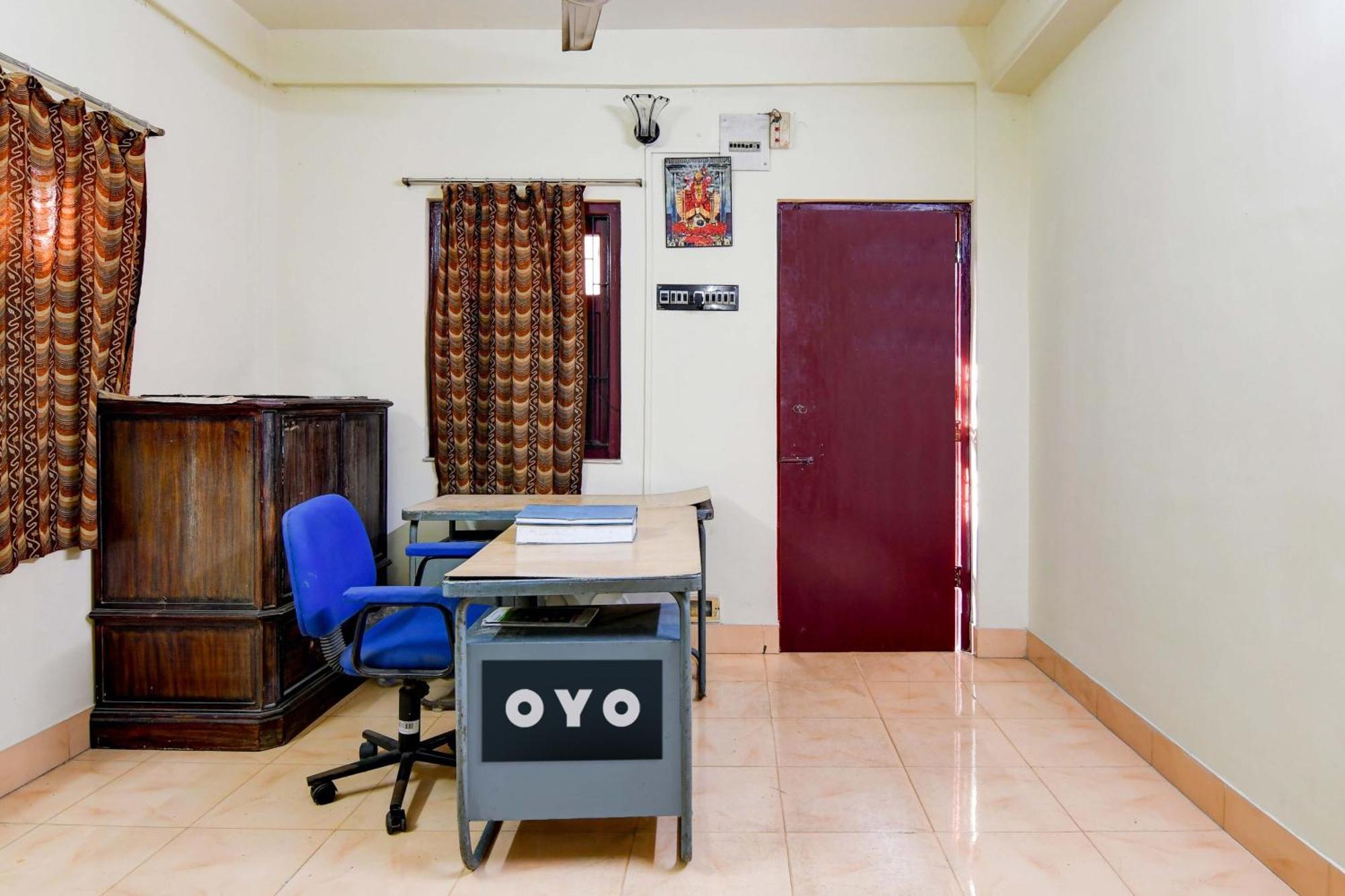 Oyo Simplex Guest House Behala Calcutta Extérieur photo