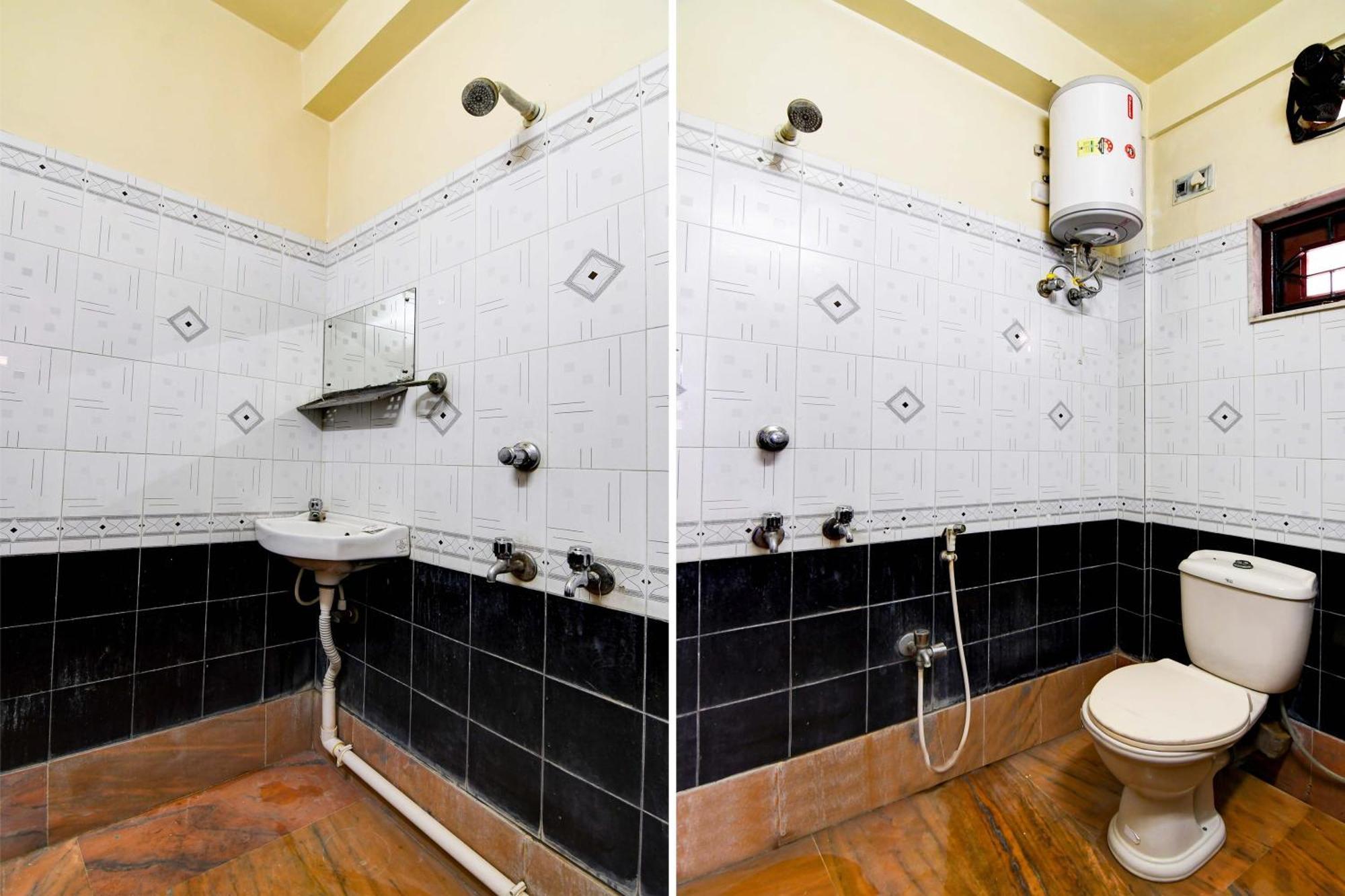Oyo Simplex Guest House Behala Calcutta Extérieur photo